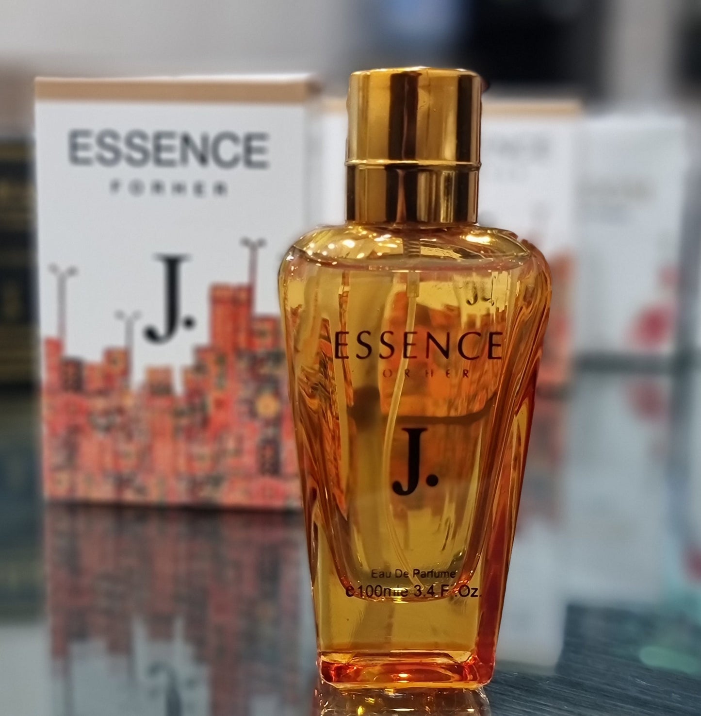 J.Essence + Free J.JANAN