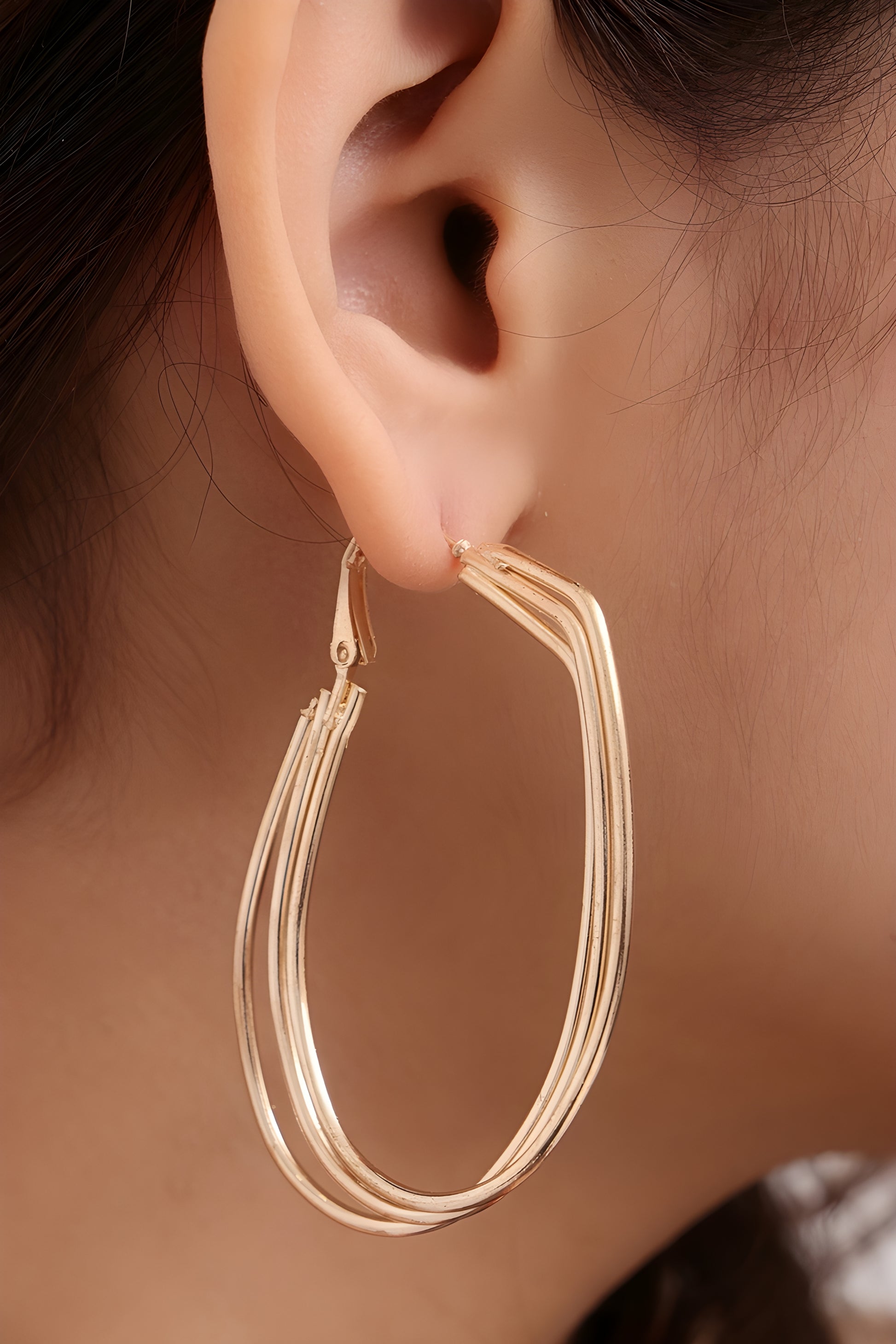 Add a Touch of Glamour to Your Look with Our Artificial Gold and Silver Colour Earrings - ENLIVE